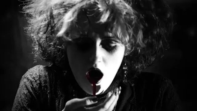 I TALK TO THE DEAD